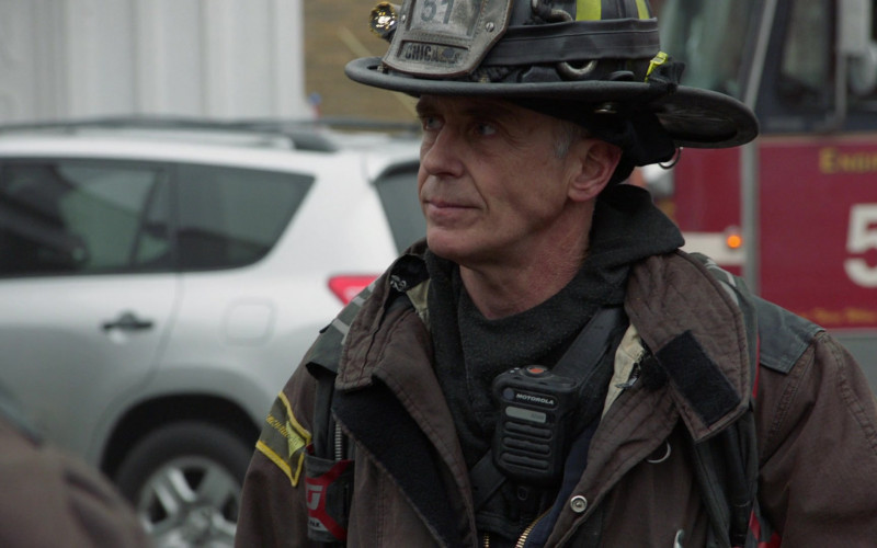 Motorola Radios Used by Firefighters (Actors) in Chicago Fire S09E10 TV Series (2)