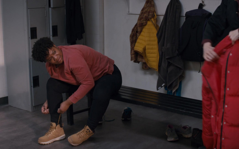 Nike Manoa Boots of Adrienne C. Moore as Kelly Duff in Pretty Hard Cases S01E10 "Jellybeans" (2021)