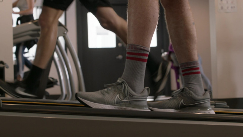 Nike React Infinity Run 2 Grey Sneakers of Cameron Monaghan as Ian Gallagher in Shameless S11E11 (2)