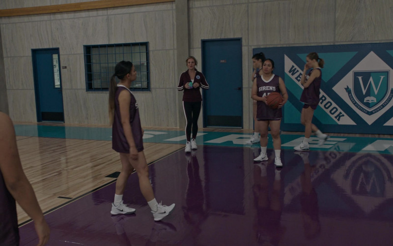 Nike Women's Basketball White Shoes in Big Shot S01E01 Pilot (2021)