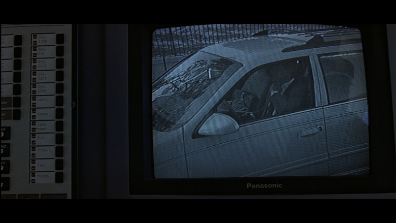 Panasonic monitor in Clear and Present Danger (1994)