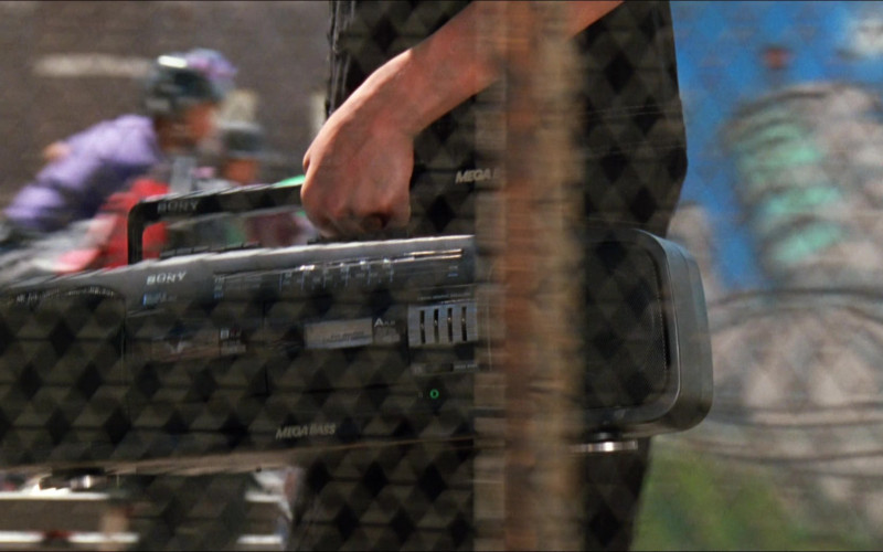 Sony Cassette Player in D2 The Mighty Ducks (1994)