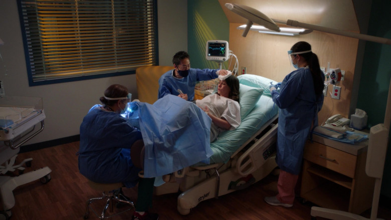 Stryker Hospital Bed in 9-1-1 S04E09 Blindsided (2021)