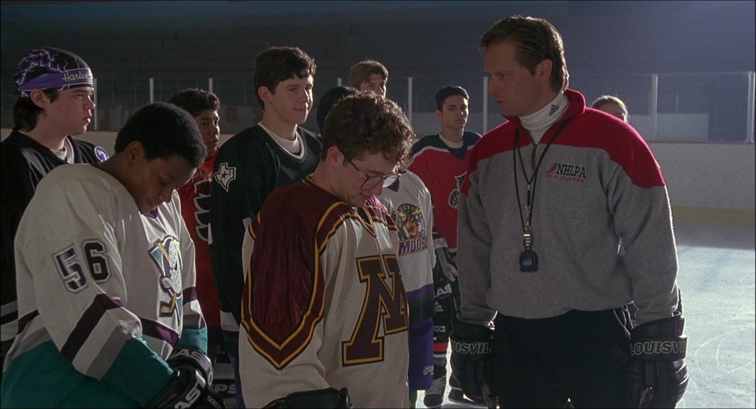 Tps Louisville Ice Hockey Gloves In D3: The Mighty Ducks (1996)