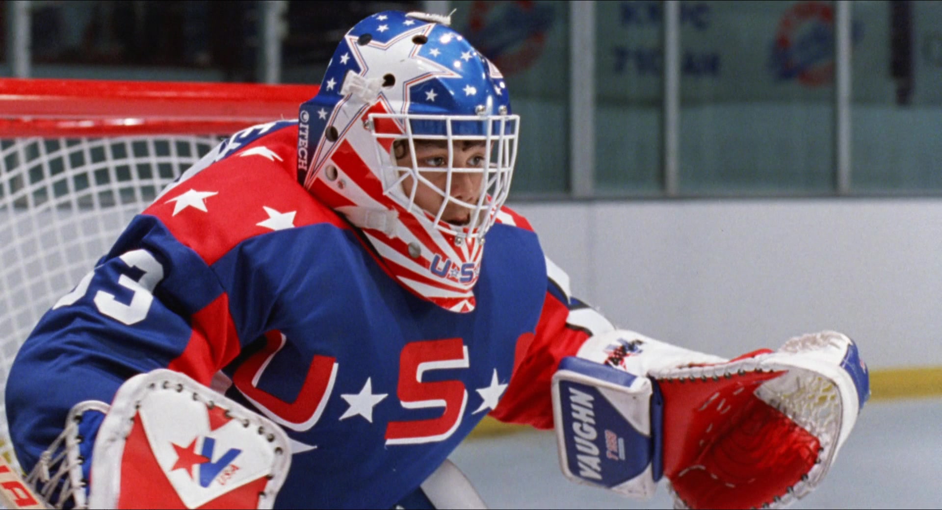 Goalie Gear Nerd on X: Goldberg changing from Vaughn to TPS gear in the  final installment of Mighty Ducks really diminishes the believability of  the entire trilogy.  / X