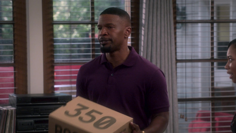 adidas Yeezy Boost 350 Sneakers of Jamie Foxx as Brian Dixon in Dad Stop Embarrassing Me! S01E03 Netflix TV Show (1)