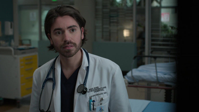 3M Littmann Stethoscopes of Noah Galvin as Dr. Asher Wolke in The Good Doctor S04E16