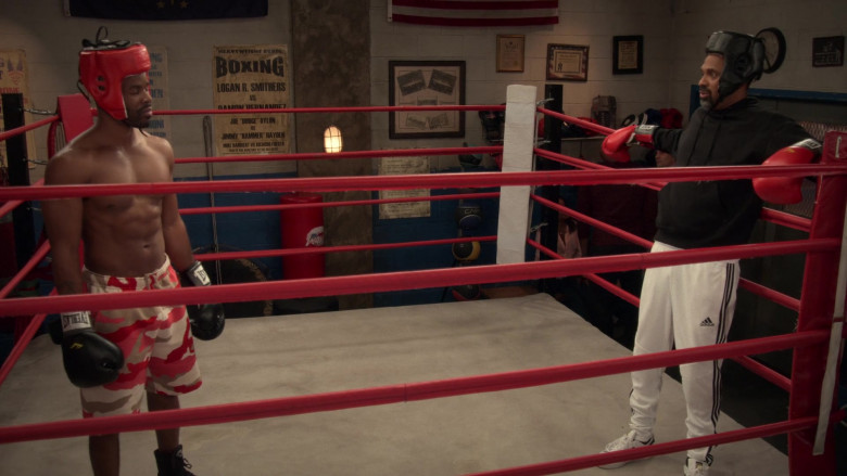 Adidas White Track Pants of Mike Epps as Bennie in The Upshaws S01E09 Gloves Off (2021)