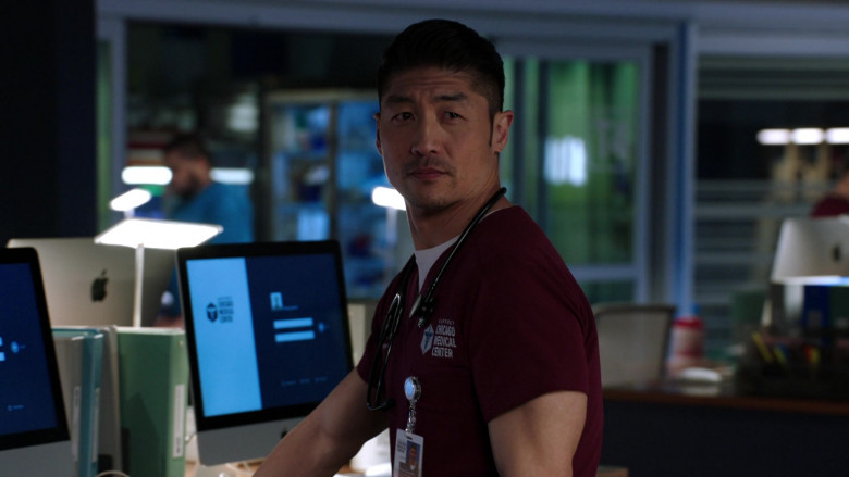 Apple iMac Computers in Chicago Med S06E15 (1)