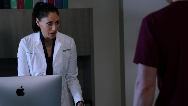Apple iMac Computers in Chicago Med S06E15 (5)