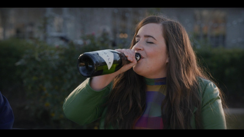 Argyle Sparkling Wine in Shrill S03E08 TV Show 2021 (3)
