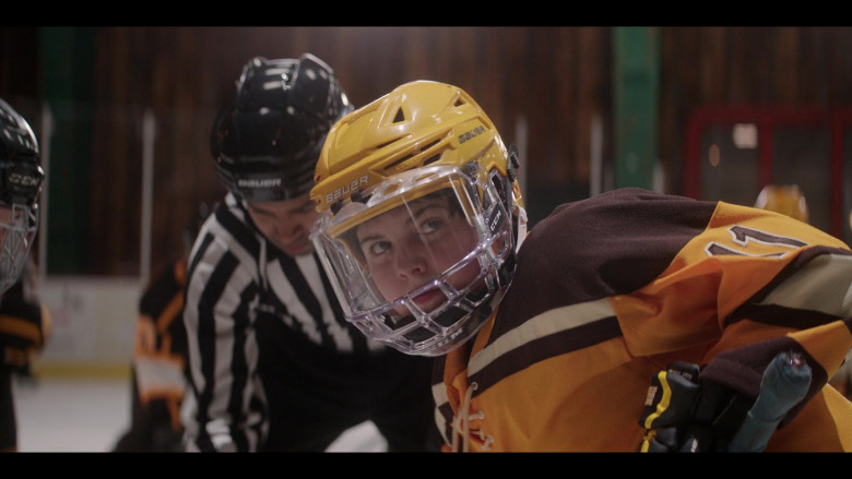 Bauer Hockey Helmets in The Mighty Ducks Game Changers S01E07 (2)