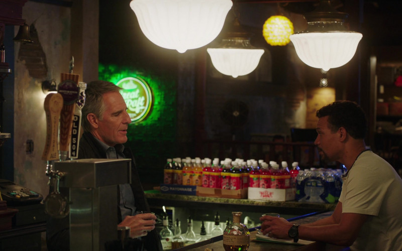Blanton’s Single Barrel Bourbon, Chafunkta Old 504 Beer and Culicidae Ale from Royal Brewery in NCIS New Orleans S07E13 Choices (2021)