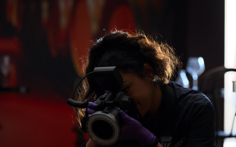 Canon Photography Camera Used by Aimee Garcia as Ella Lopez in Lucifer S05E15 Is This Really How It's Going To End! (2021)