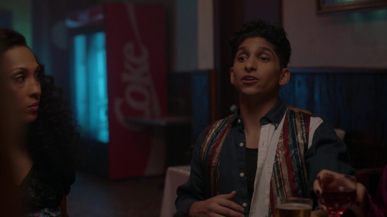Coca-Cola Coke Vending Machine in Pose S03E01 On the Run (2021)