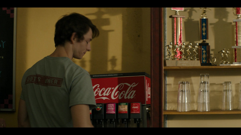 Coca-Cola Fountain Machine in Panic S01E01 Panic (2)