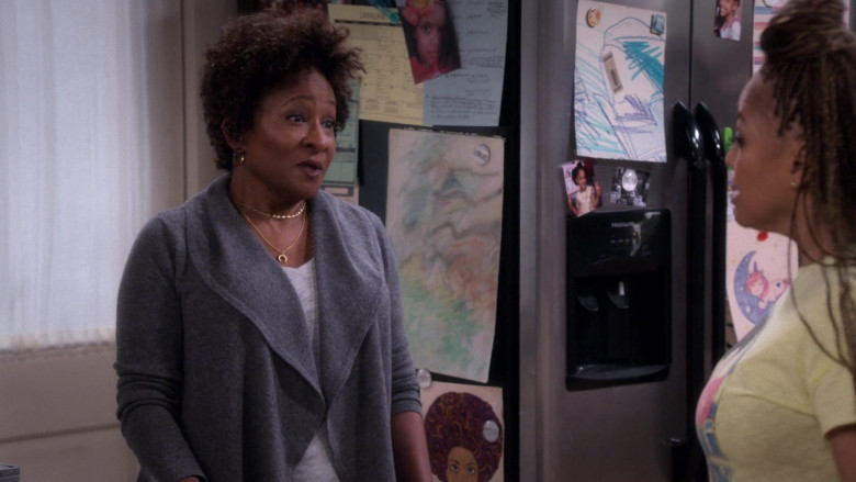 Frigidaire Refrigerator in The Upshaws S01E01 Birthday B.S. (2021)