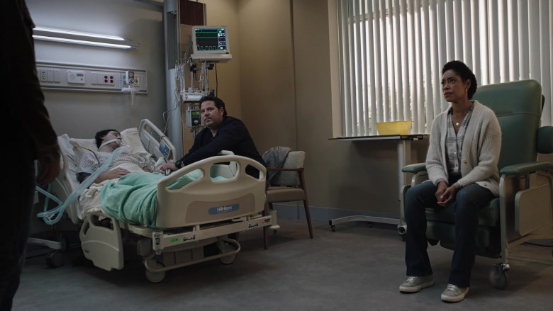 Hill-Rom Hospital Bed in 9-1-1 Lone Star S02E13 One Day