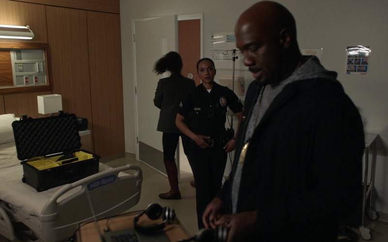 Hill-Rom Medical Bed in The Rookie S03E12 Brave Heart (2021)