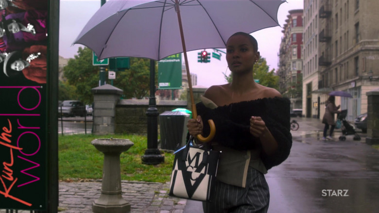 MCM Glitch Logo Canvas Tote Bag of Andrea Bordeaux as Ella McFair in Run The World S01E03 (1)
