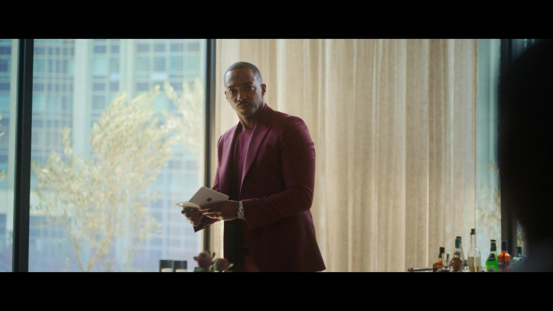 Microsoft Surface Duo Android Smartphone of Anthony Mackie as Tom in Solos S01E02 TOM (2021)