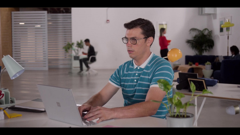 Microsoft Surface Laptop Used by Ryan O’Connell in Special S02E08 Here’s Where the Story Ends (2021)