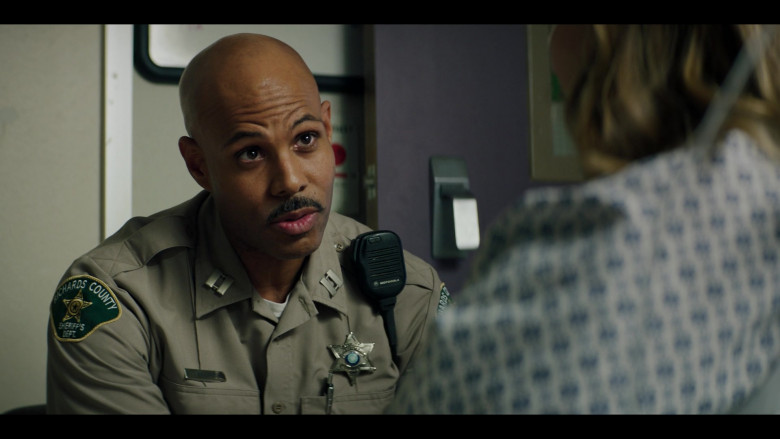 Motorola Radio of Todd Williams as Capt. John Williams in Panic S01E06 Dead End (2021)