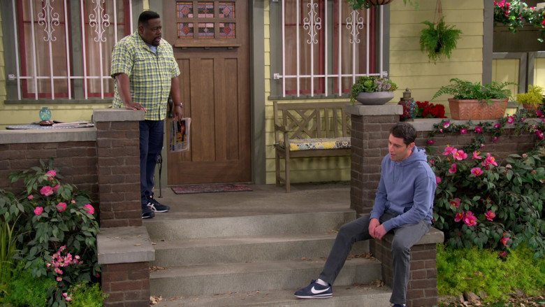 Nike Cortez Navy Blue Sneakers of Max Greenfield as Dave in The Neighborhood S03E16 (3)