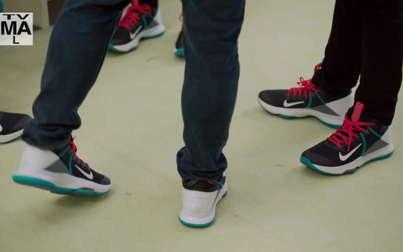 Nike LeBron Witness 4 Sneakers in Chad S01E06 TV Show 2021 (2)
