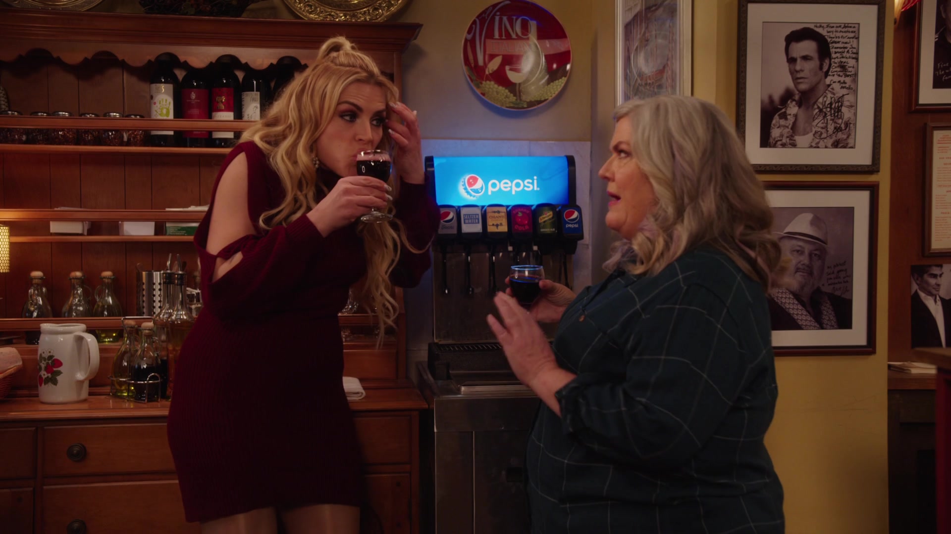 Pepsi Soda Fountain Machine In Girls5eva S01E08 "Separ8 Ways" (2021)