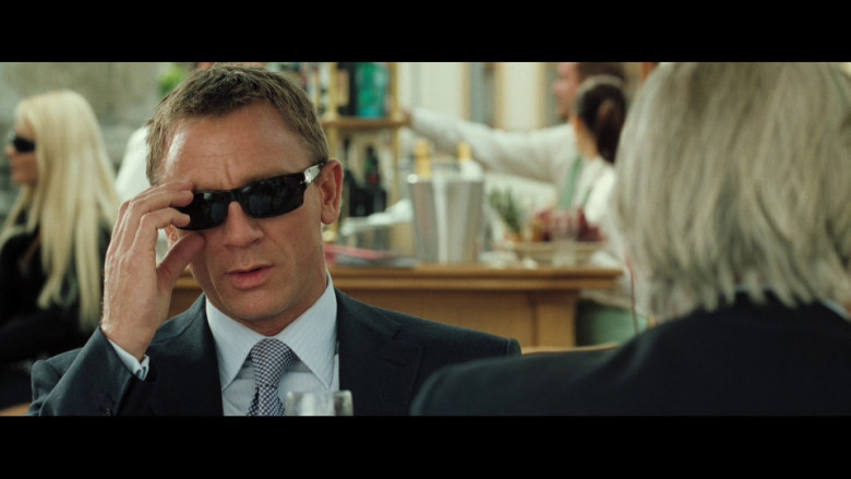 Persol 2720 Sunglasses of Daniel Craig as James Bond in Casino Royale (2006)