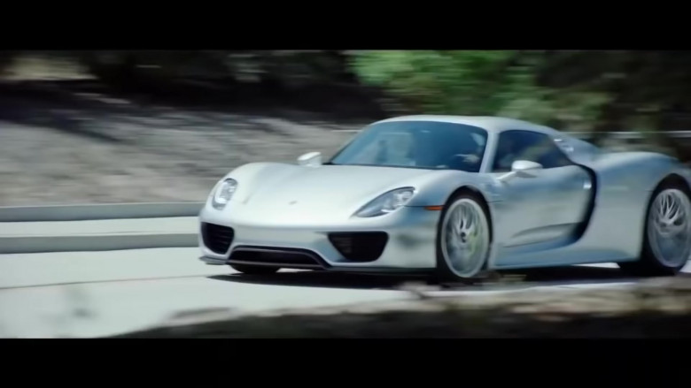 Porsche 918 Spyder Sports Car in The Misfits 2021 Movie (1)