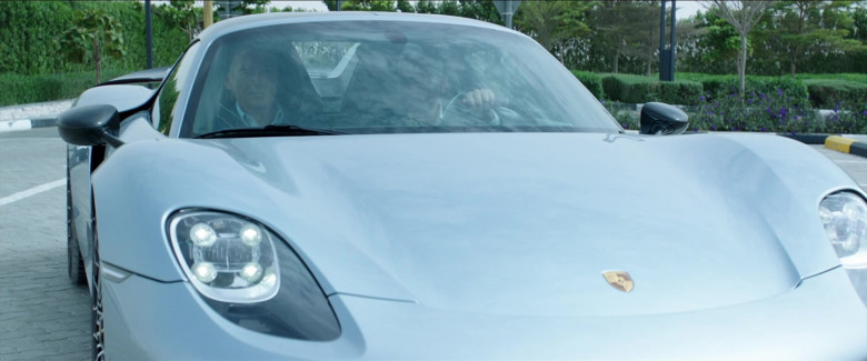 Porsche 918 Spyder Sports Car in The Misfits Movie (4)
