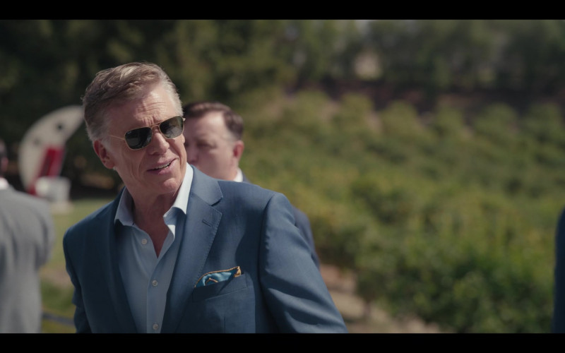 Ray-Ban Men's Sunglasses of Christopher McDonald as Marty in Hacks S01E04 (1)