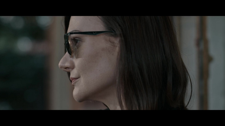 Ray-Ban Sunglasses of Erica Wessels as Jodie Snyman in I Am All Girls (2)