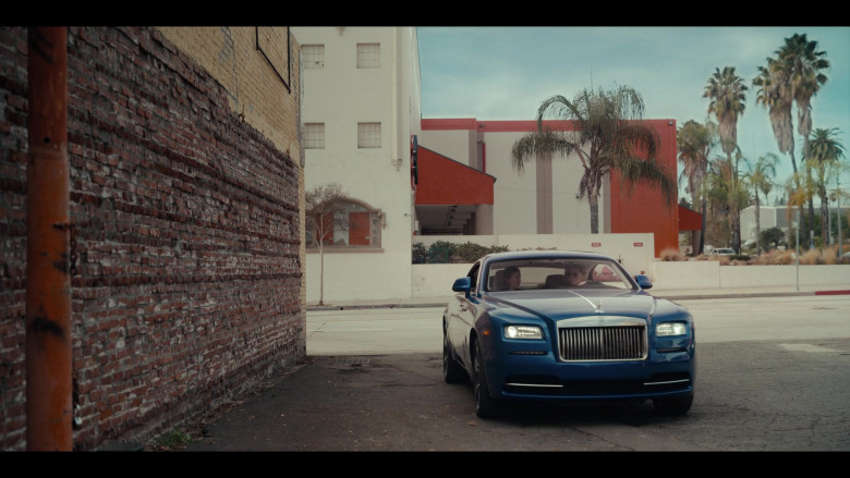 Rolls-Royce Wraith Blue Car in Hacks S01E02 TV Show 2021 (3)
