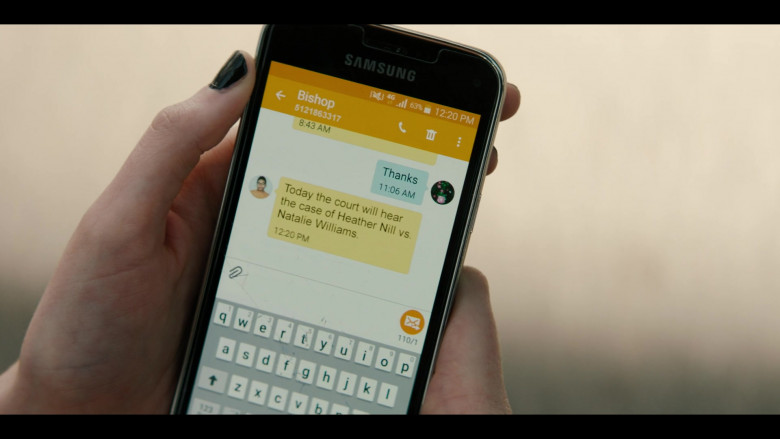 Samsung Galaxy Smartphone of Olivia Welch as Heather Nill in Panic S01E02 Heights (2021)