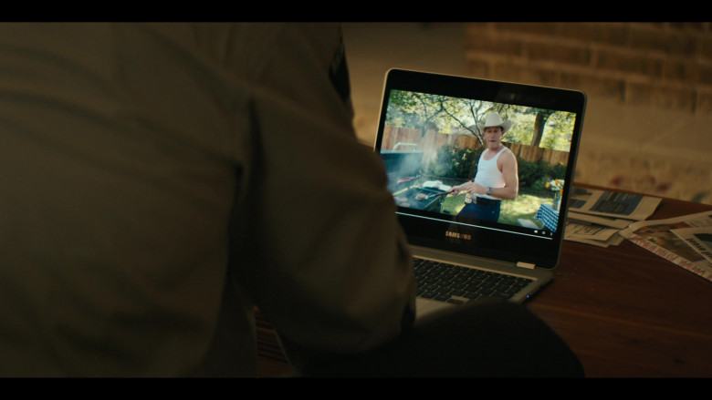 Samsung Laptop of Enrique Murciano as Sheriff Cortez in Panic S01E02 Heights (2021)