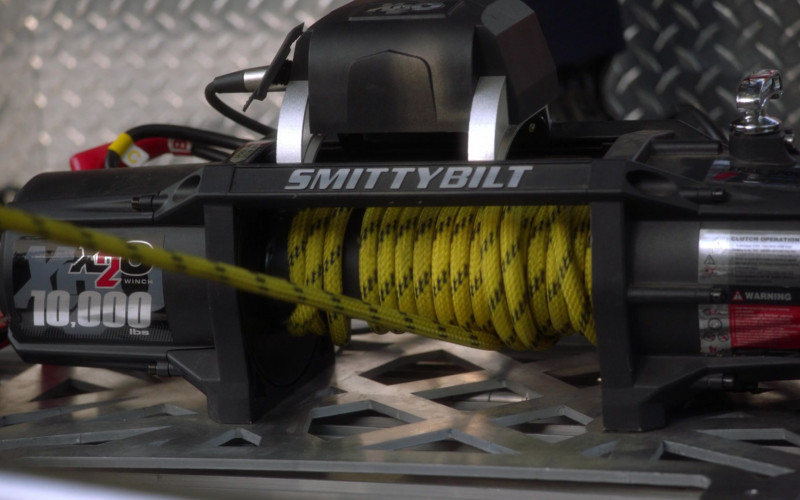 Smittybilt X2O COMP Waterproof Synthetic Rope Winch 10,000 lb. Load Capacity in 9-1-1 S04E12 Treasure Hunt (2021)