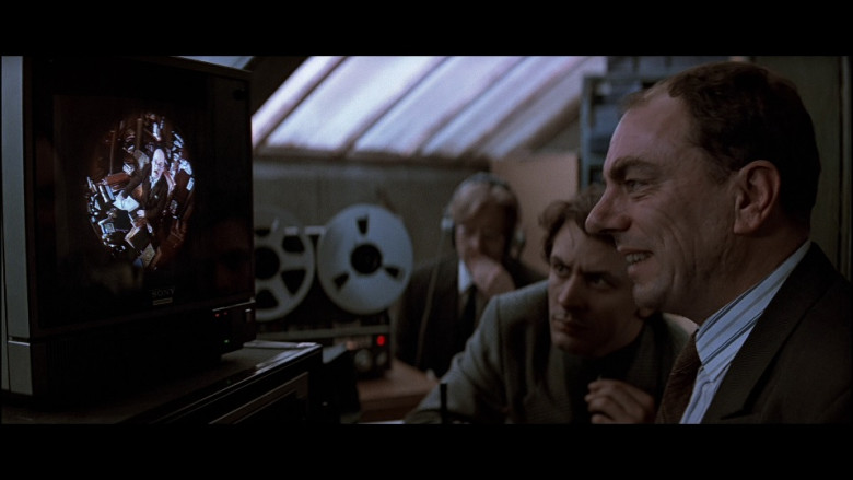 Sony Monitor in Patriot Games (1992)