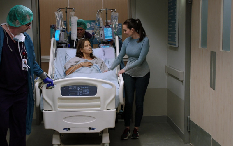 Stryker Hospital Beds in Chicago Med S06E16 (1)