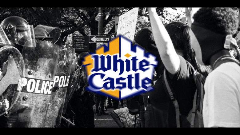 White Castle Restaurant in That Damn Michael Che S01E05 TV Show (11)