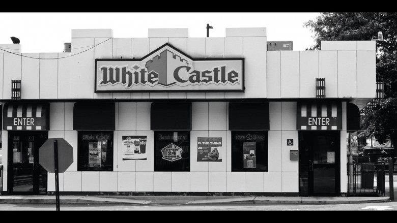 White Castle Restaurant in That Damn Michael Che S01E05 TV Show (15)