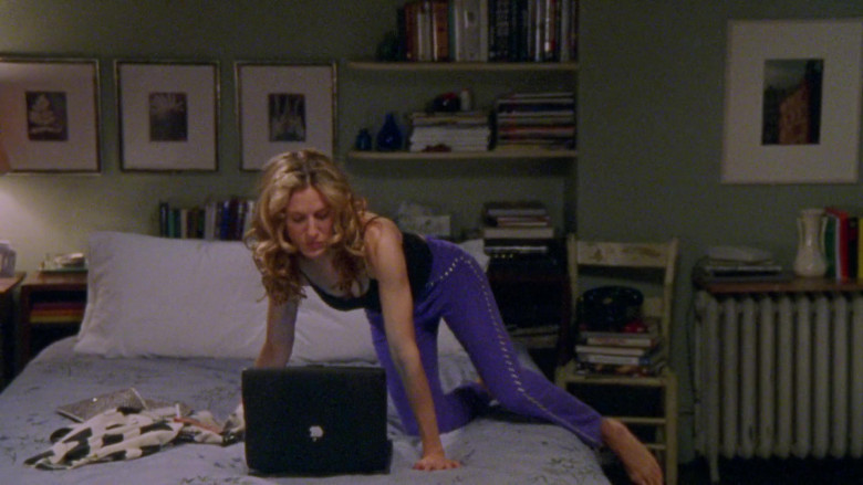 Apple Powerbook Laptop Used by Carrie Bradshaw (Sarah Jessica Parker) in Sex and the City S03E04 Boy, Girl, Boy, Girl… 2000 TV Series (1)