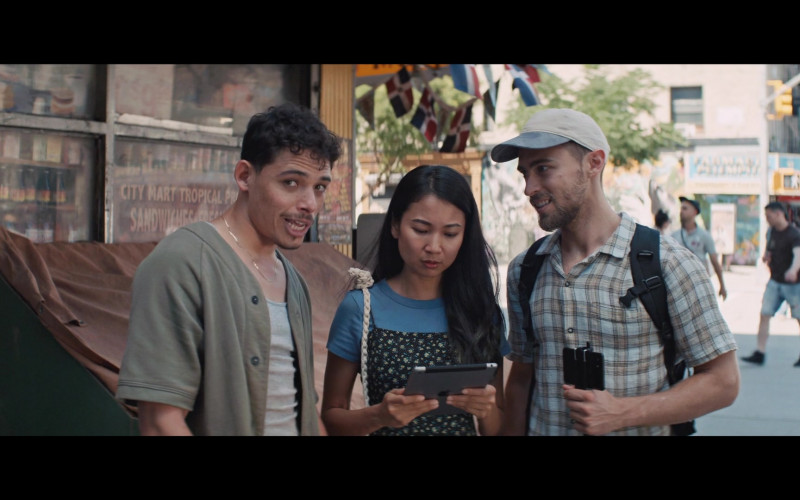Apple iPad Tablet in In the Heights (2021)