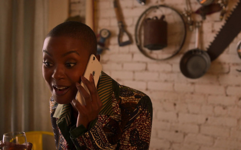 Apple iPhone Smartphone of Andrea Bordeaux as Ella McFair in Run The World S01E04 I Love Harlem (2021)