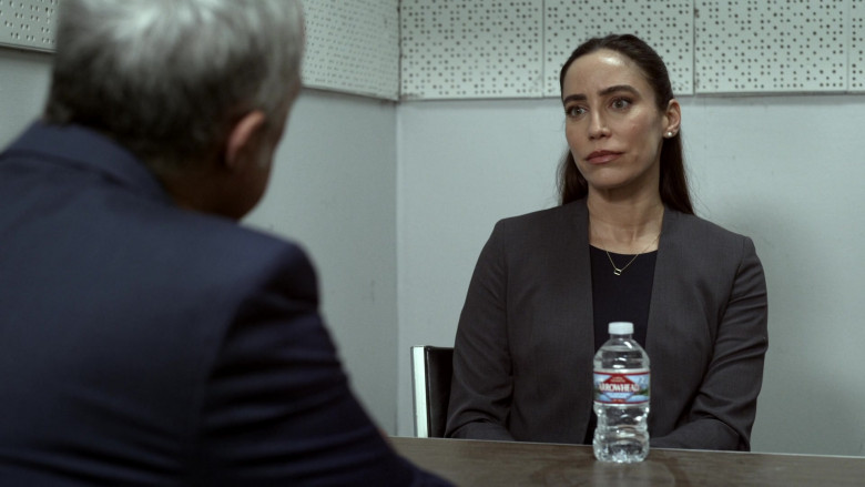 Arrowhead Water in Bosch S07E06 The Greater Good (2021)