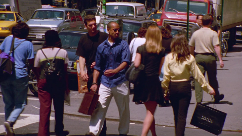Barney's New York Store Bag in Sex and the City S01E11 The Drought (1998)