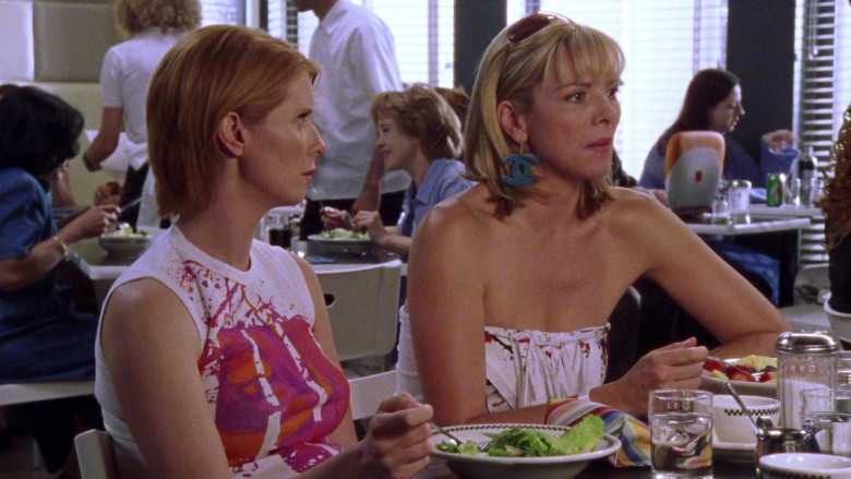 Chanel Blue Earrings of Kim Cattrall as Samantha Jones in Sex and the City S04E15 TV Show 2002 (2)