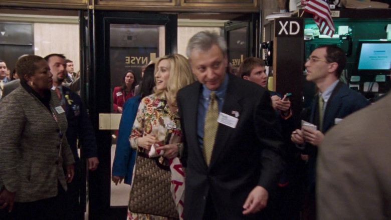 Christian Dior Bag of Sarah Jessica Parker as Carrie Bradshaw in Sex and the City S06E01 TV Show 2003 (2)